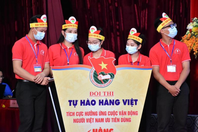 141021 hoi thi Tu hao hang Viet 1